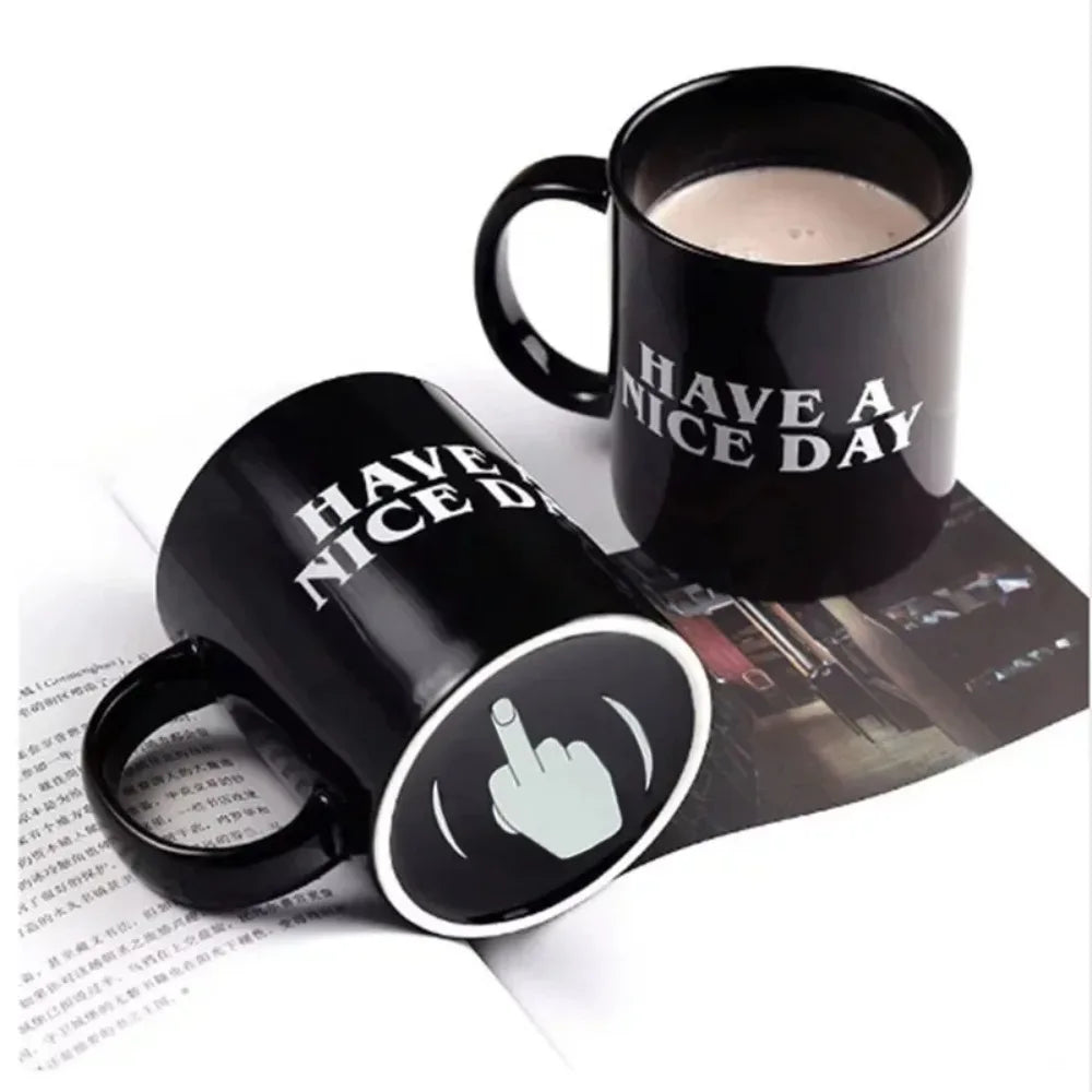 Vertical middle finger creative mug, anime and film products, funny ceramic cup, coffee cup, breakfast cup, gift for friends